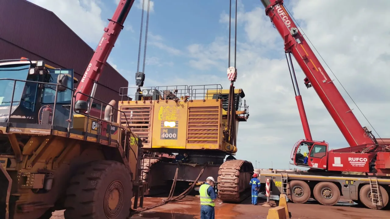 Mining field service and undercarriage support